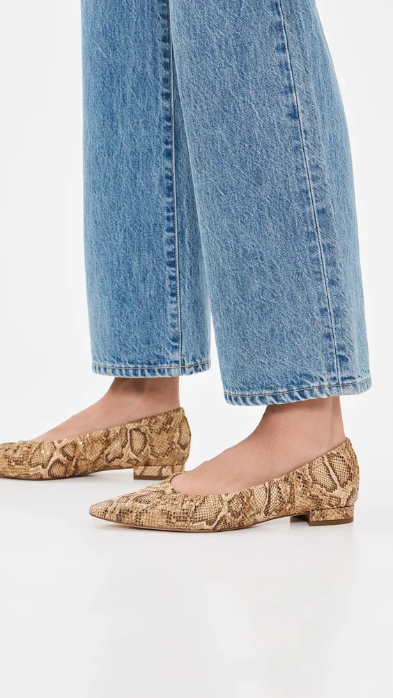 Essex Flats (Light Sand)