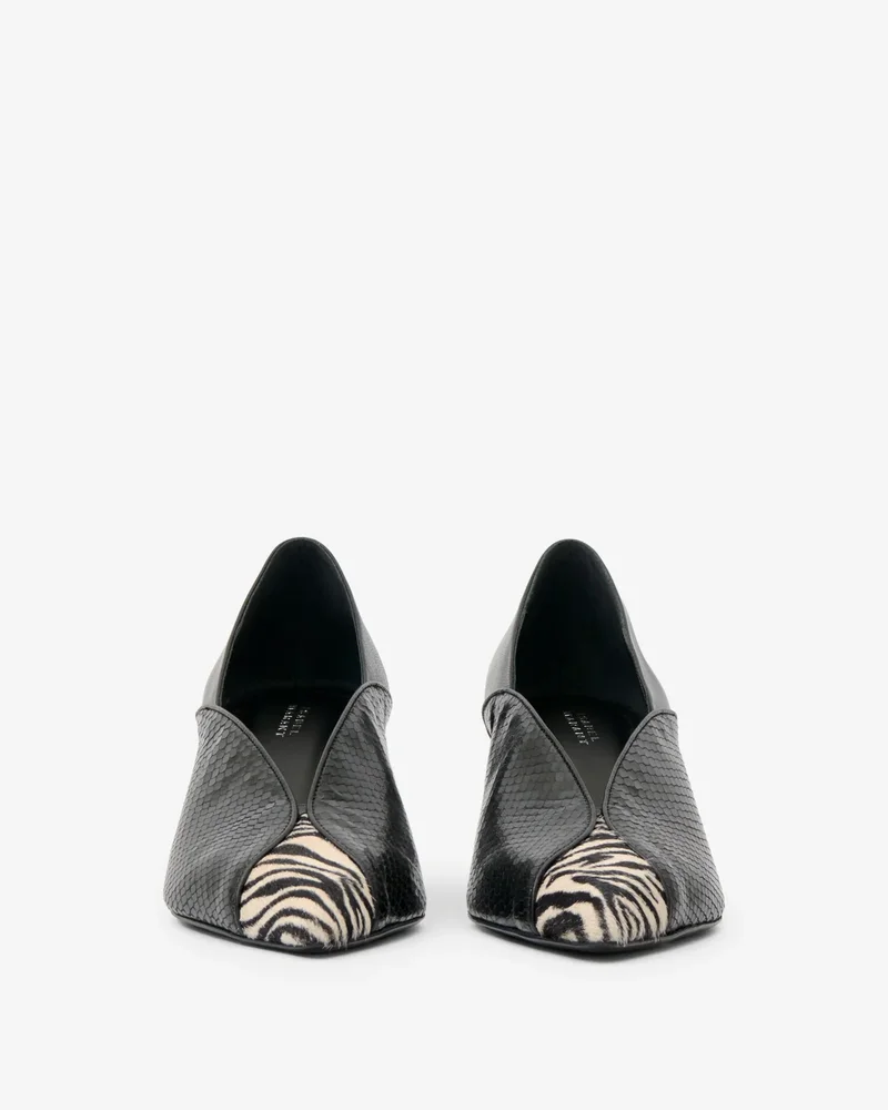 Ilou Pumps