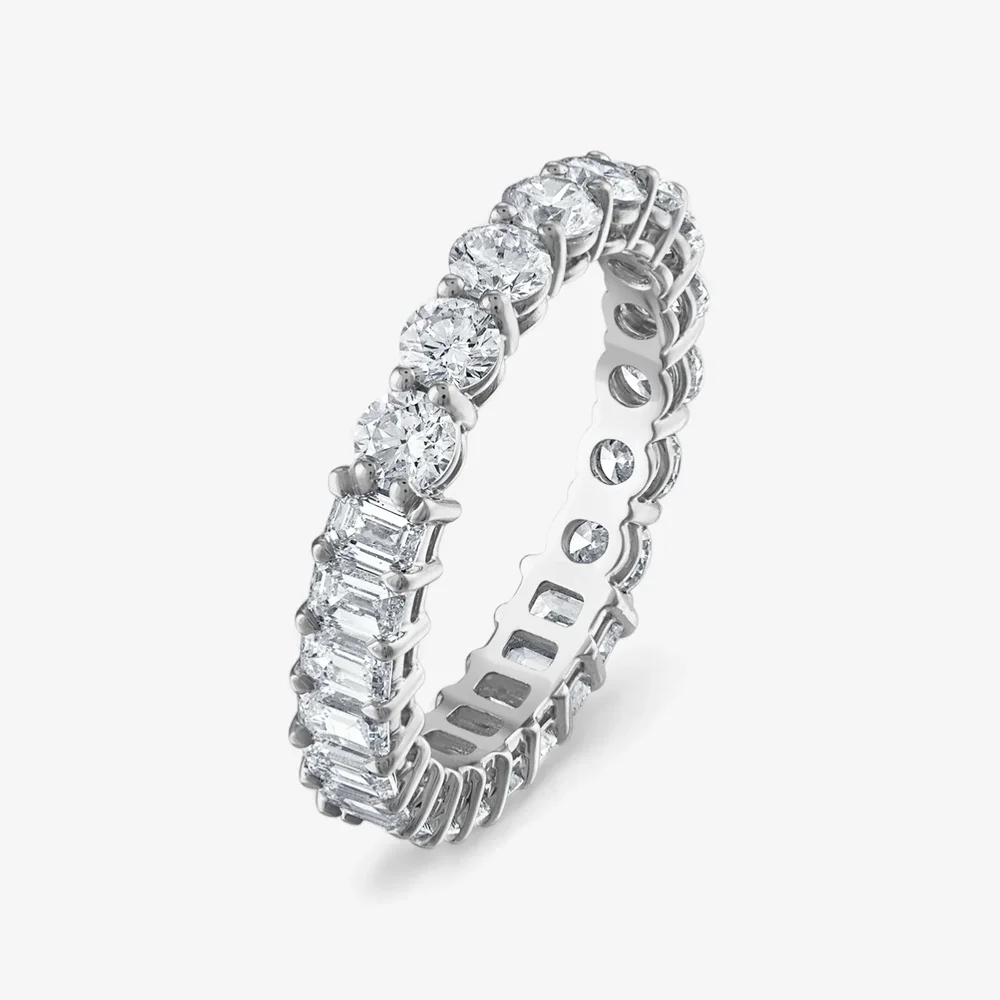 The Petite Undecided® Band