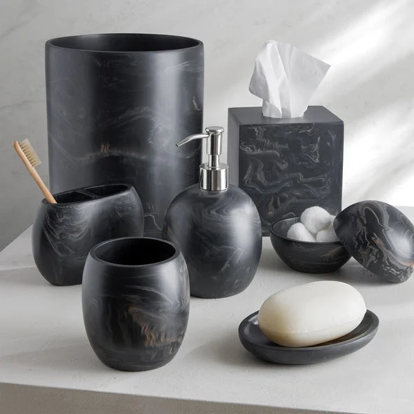 Luna Bath Accessories