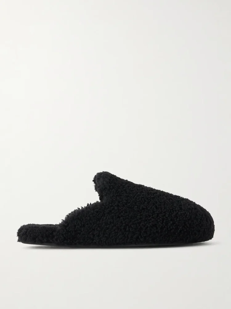 Shearling slippers