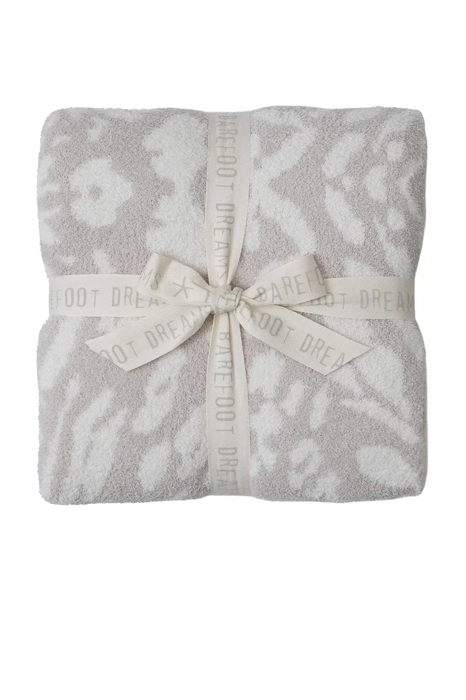CozyChic Fauna Leopard Throw