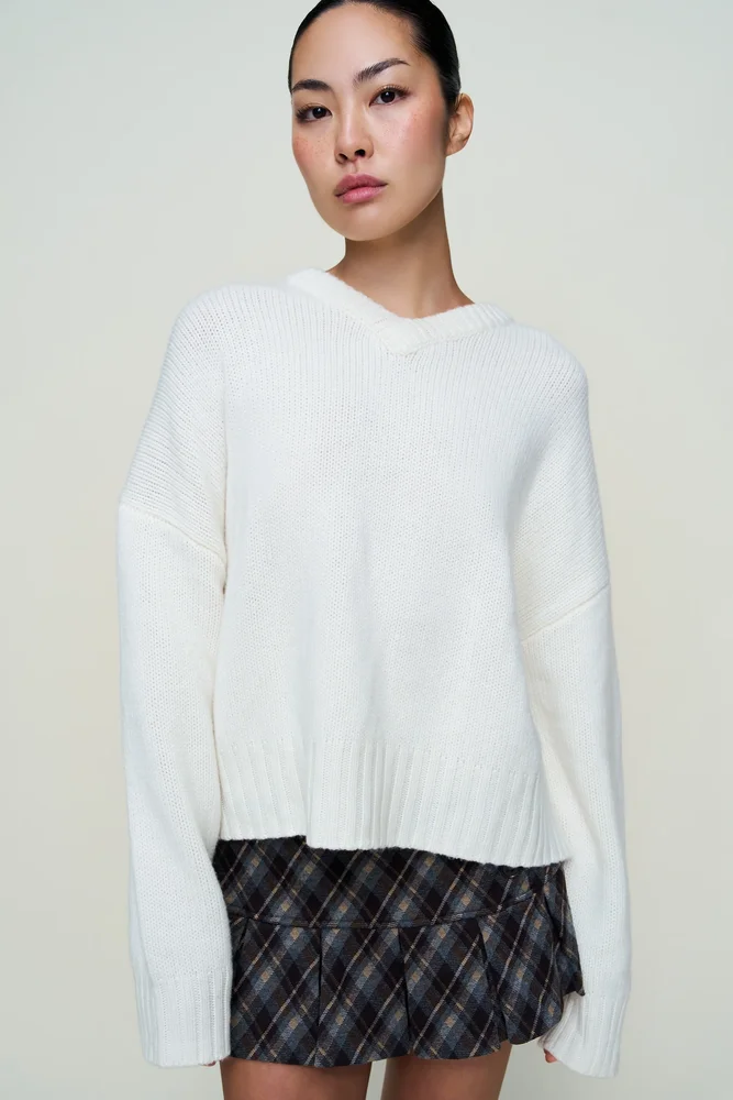 Cashmere Batwing Sweater | Quince in Heather Grey