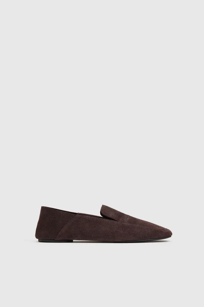 Suede Minimal Flat Loafer - Coffee