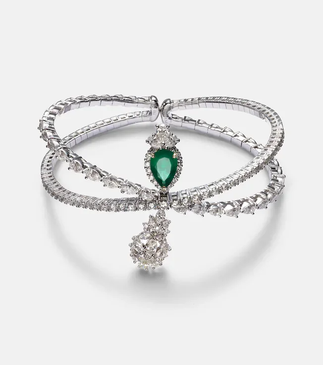 Reign Supreme 18kt white gold bangle with diamonds and emerald