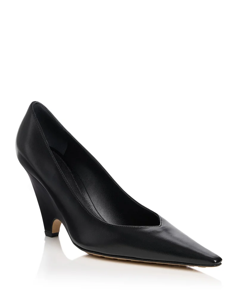 Women's Pointed Pumps