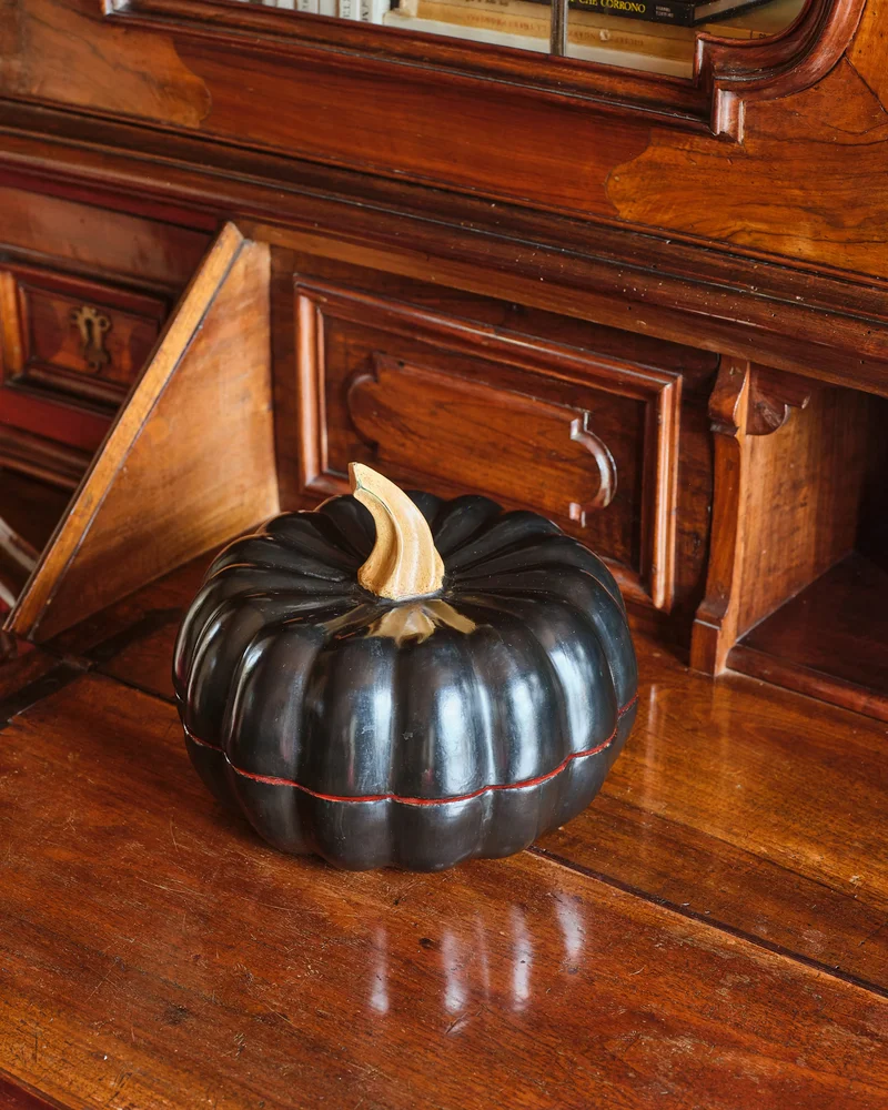 Burmese Black Lacquer Gourd Box