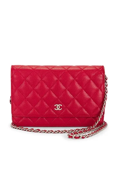 Chanel Caviar Classic Wallet On Chain