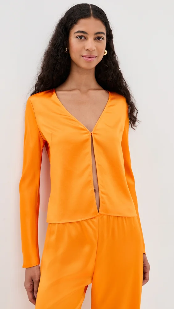 Barb Single Button Long Sleeve Top