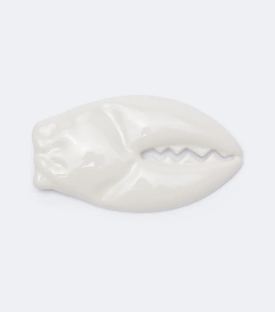 x Cosima von Bonin Small Claw brooch