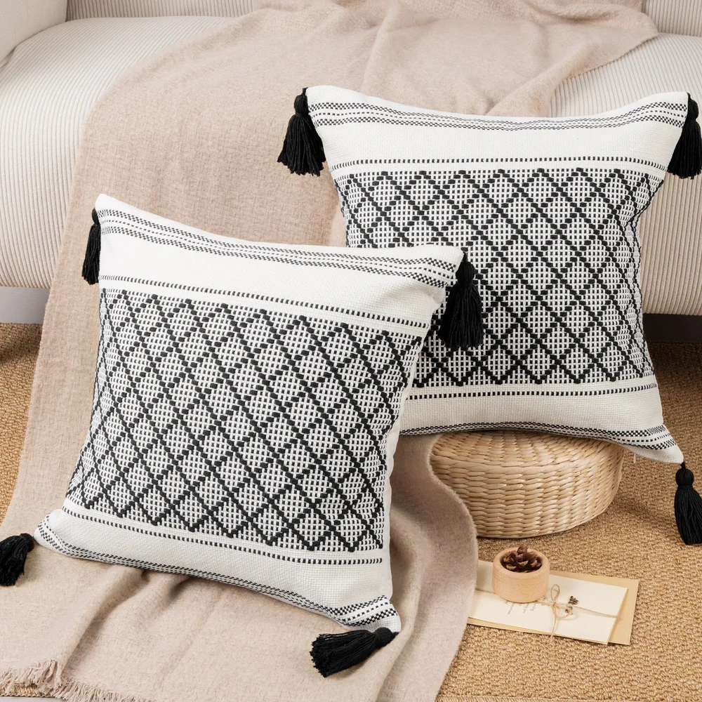 Cotton Blend Geometric Checkered Jacquard Tassel Throw Pillow Cover (Set of 2)
