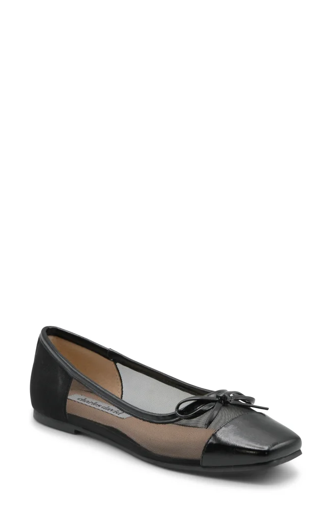 Simply Cap Toe Ballet Flat