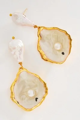 The Pink Reef Oyster Earrings