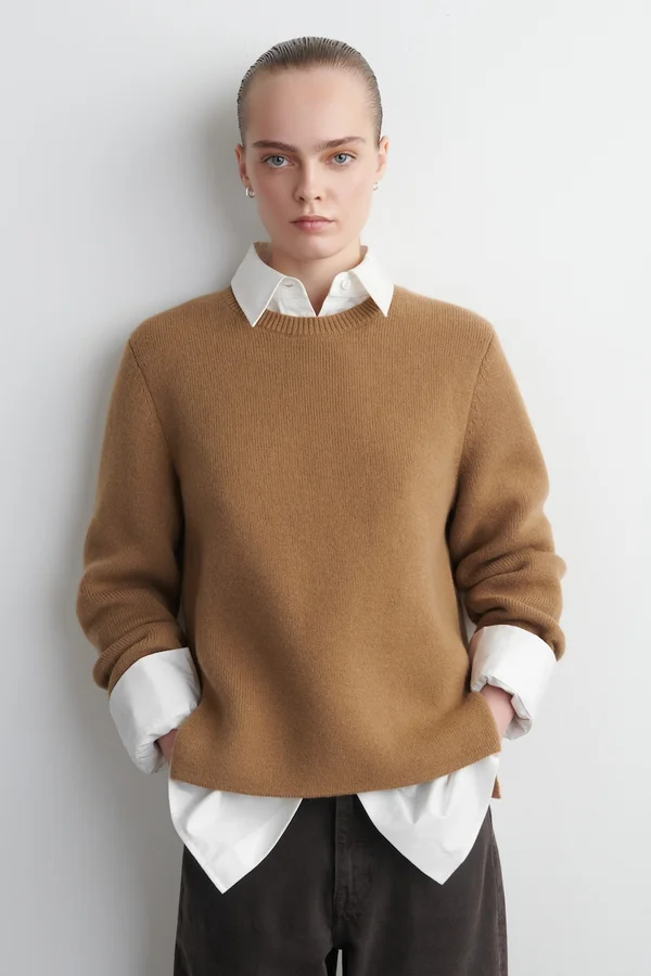 MERINO WOOL CREW-NECK SWEATER - BROWN