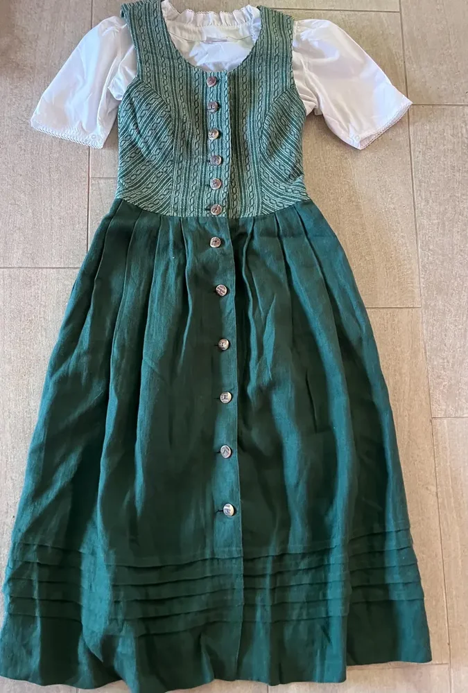 Dirndl size 36 Oktoberfest Bavaria green linen dress with shirt