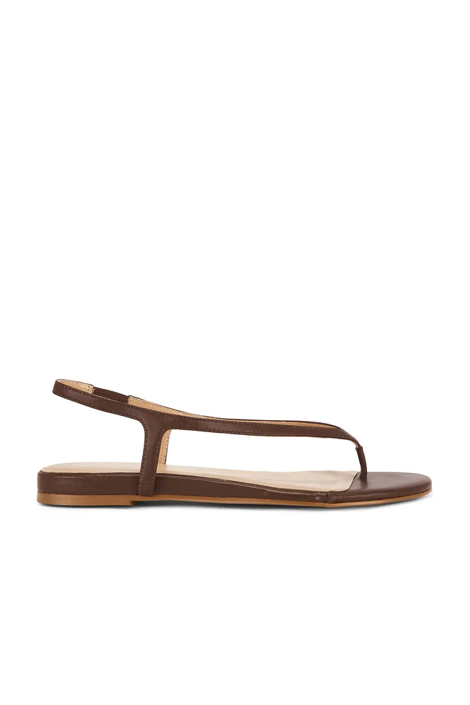 Ayla Sandal