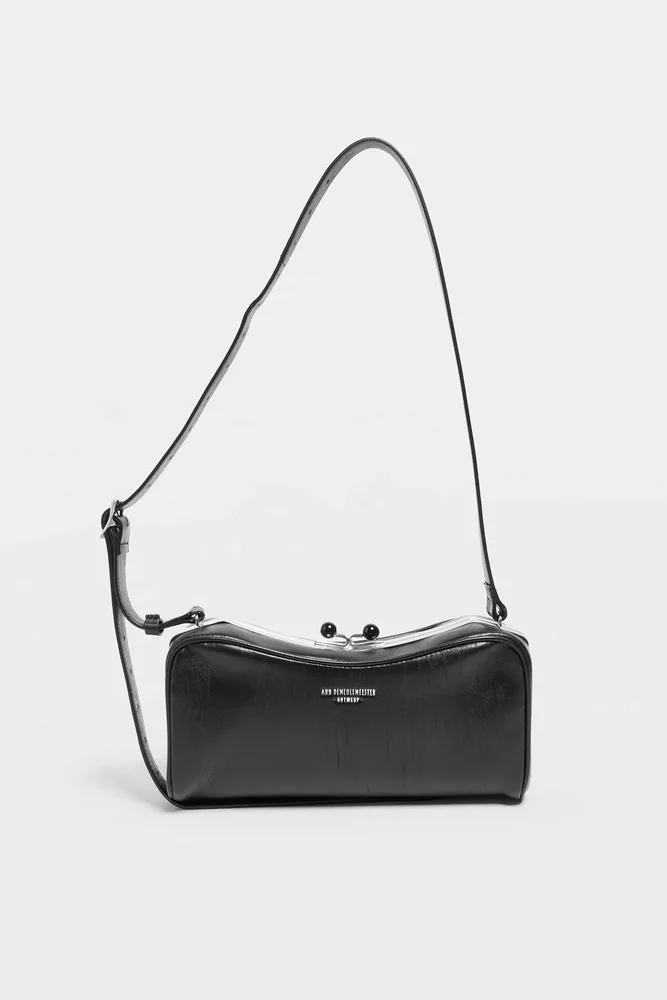 Metal Frame Shoulder Bag