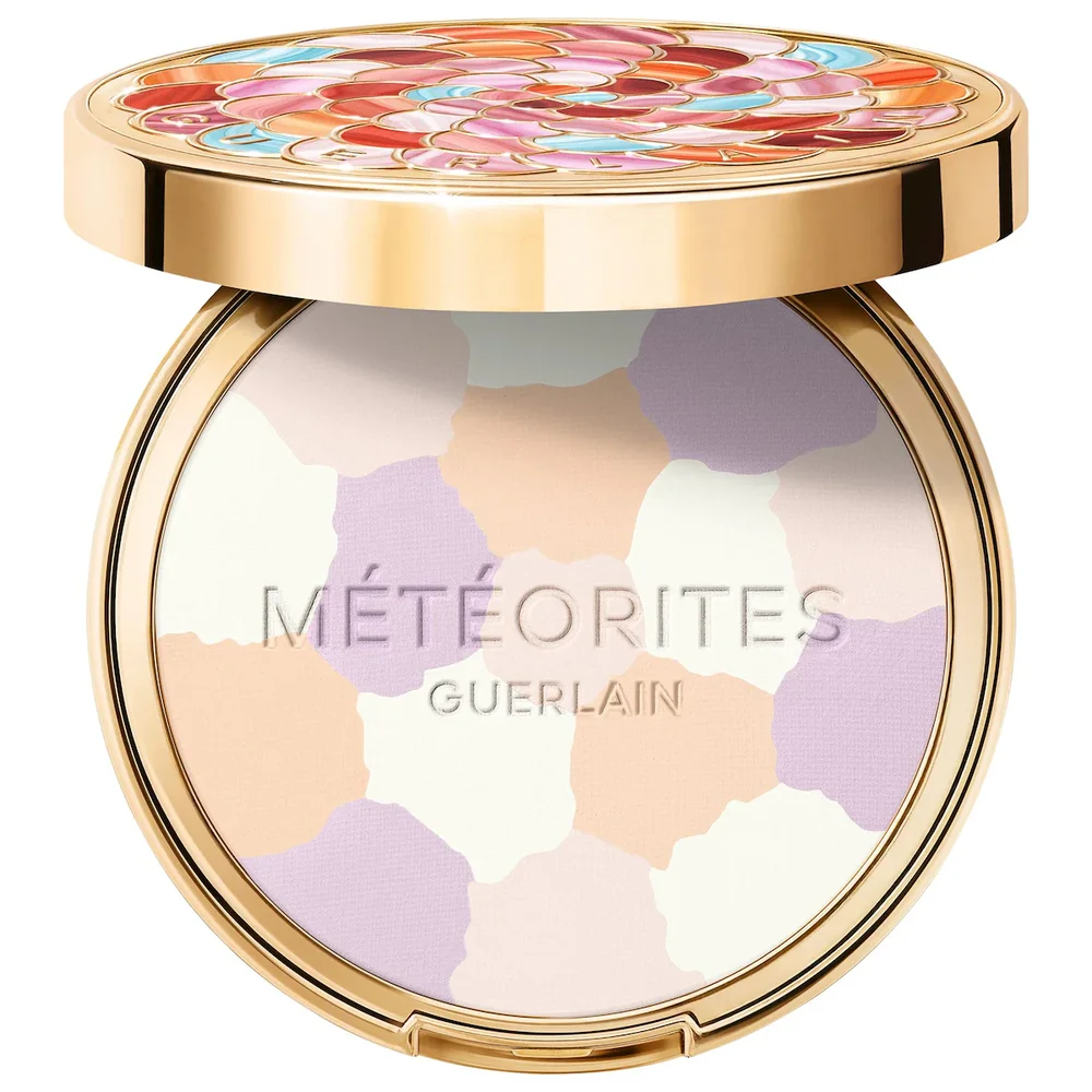 Meteorites Blurring & Mattifying Matte Pressed Powder