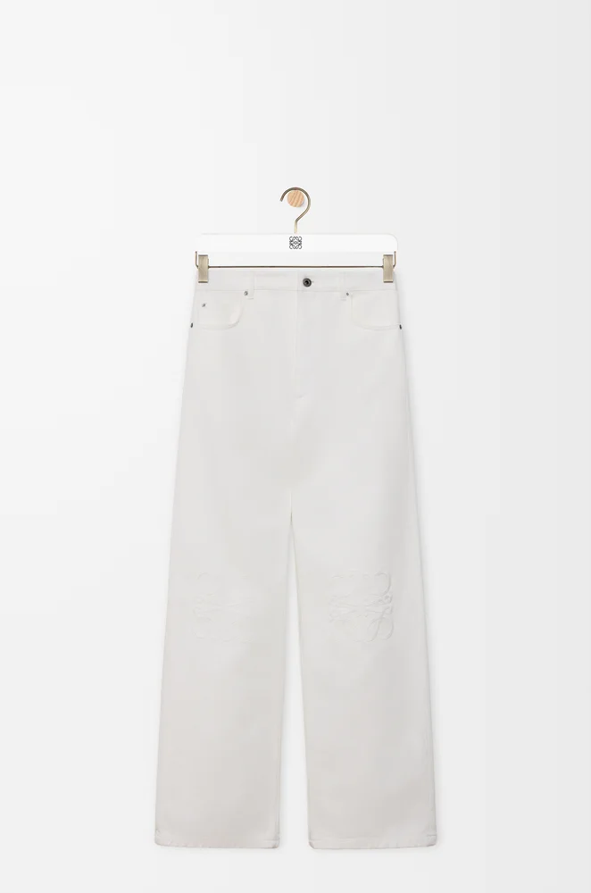 Anagram Baggy Jeans in Denim (White)