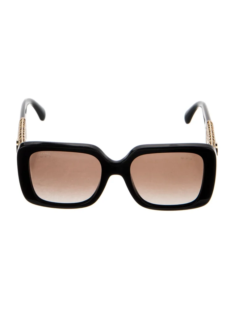 Interlocking CC Logo Chain Temple Square Sunglasses
