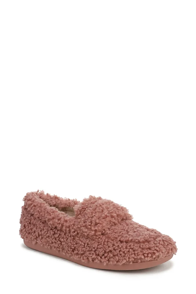 Snuggle Faux Shearling Slipper