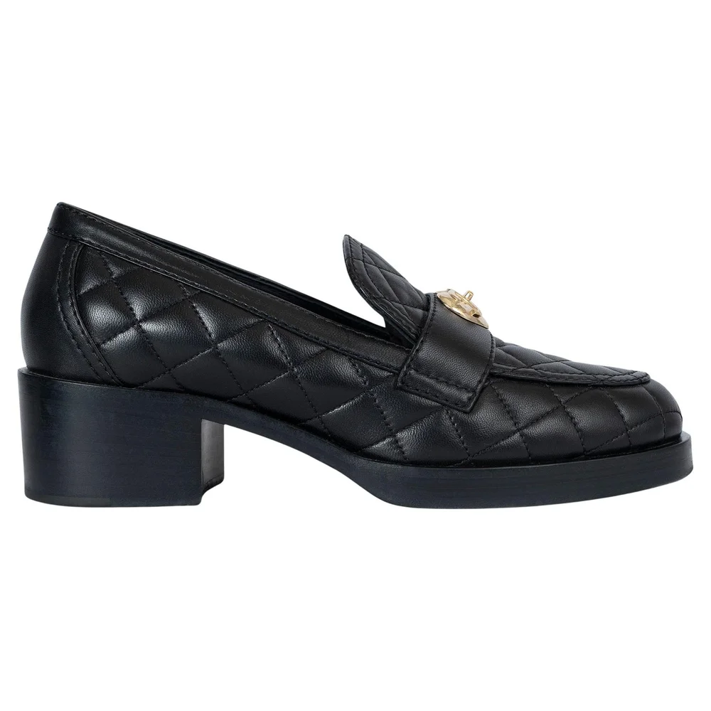 Pre-Owned Monte Carlo Heart Quilted Leather Loafers