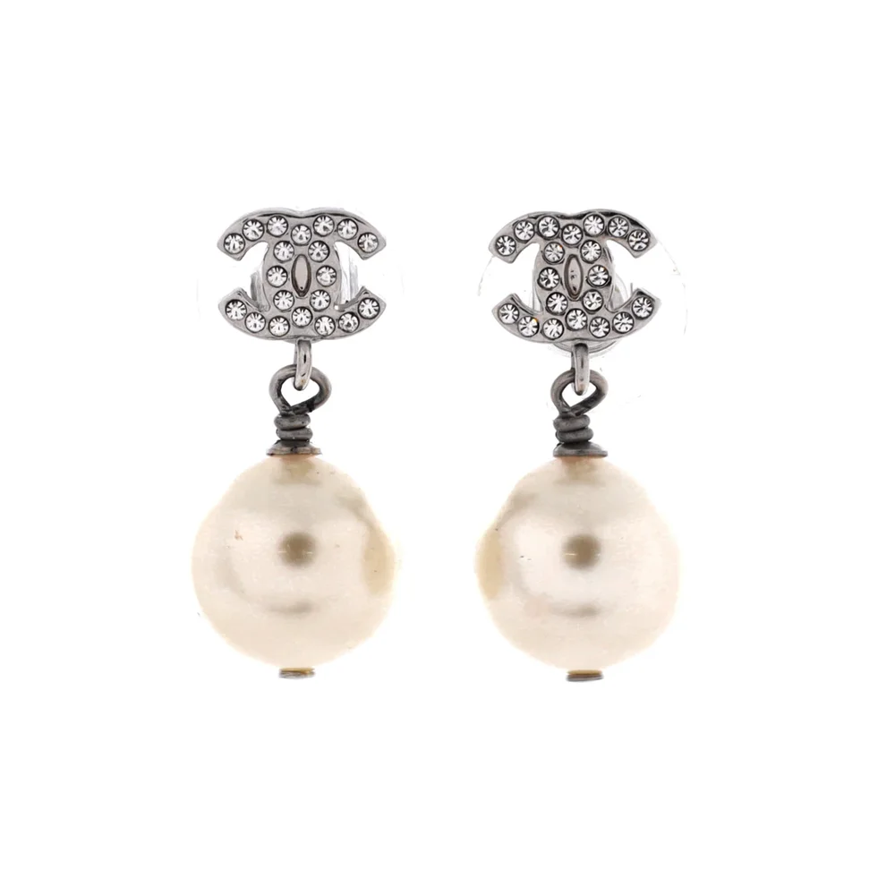 Pre-Owned CC Dangle Earrings Crystal Embellished Metal with Faux Pearls