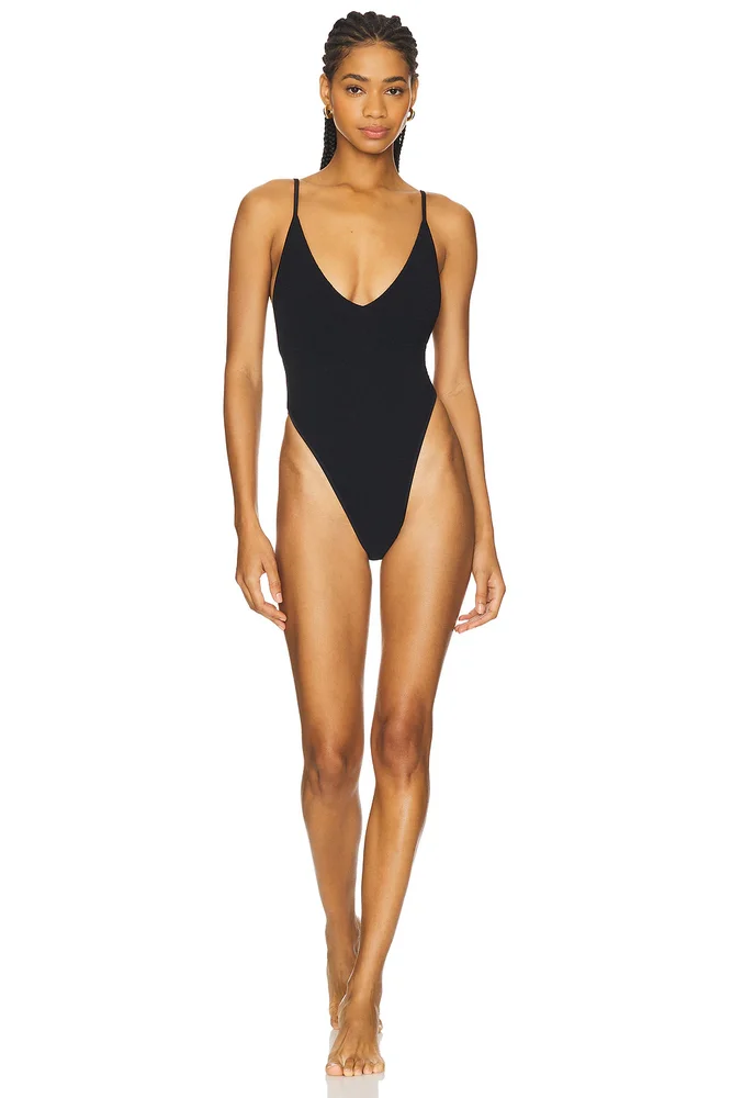 free-est Amber One Piece