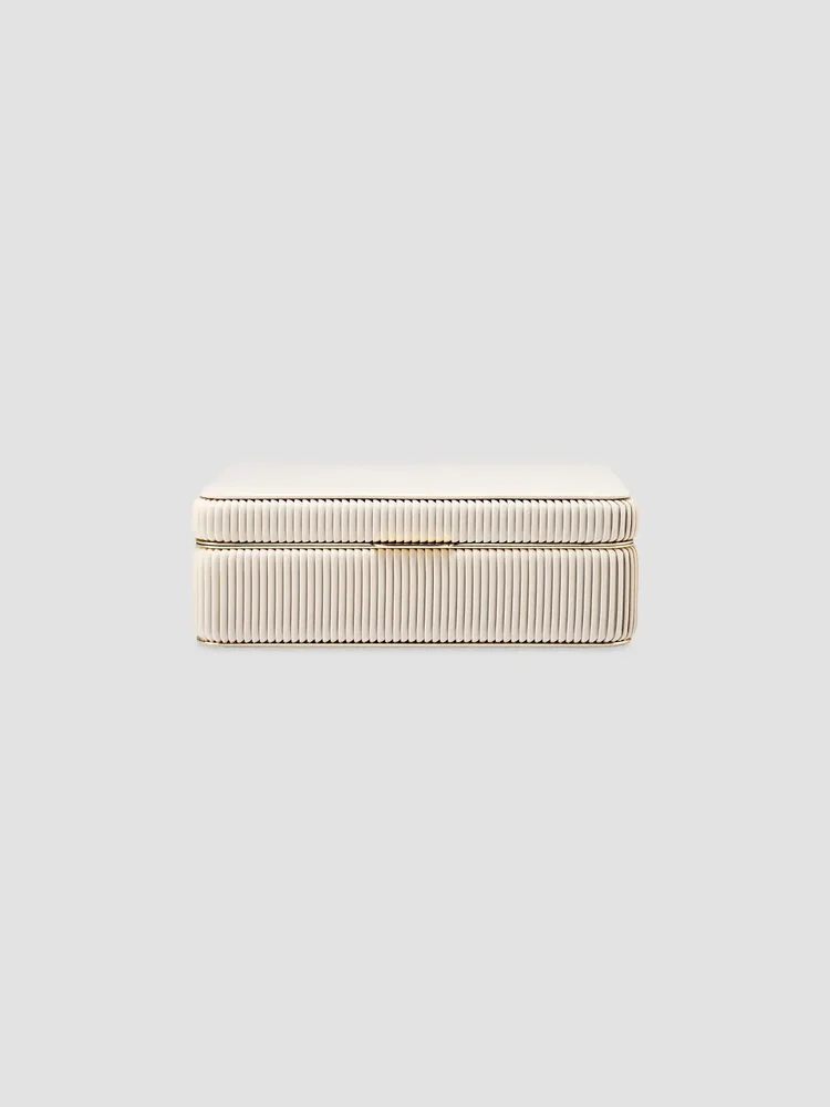 Bella Jewelry Box