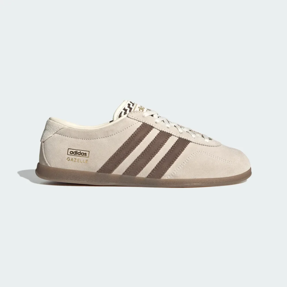 Gazelle Lo Pro Shoes in Off White/Earth Strata/Gum