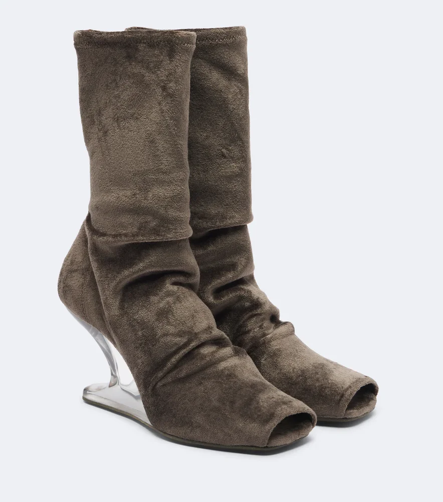 Cantilever velvet jersey wedge boots