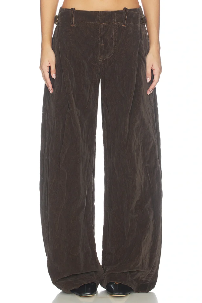 Holding Onto This Trouser