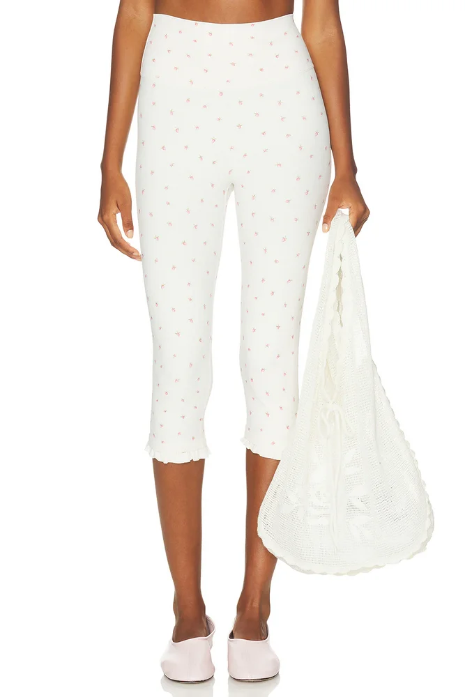 Ruffle High Rise Capri Legging