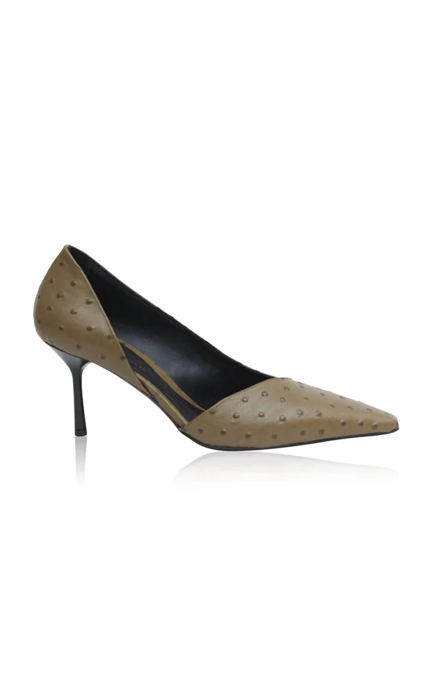 Max Embossed Pump
