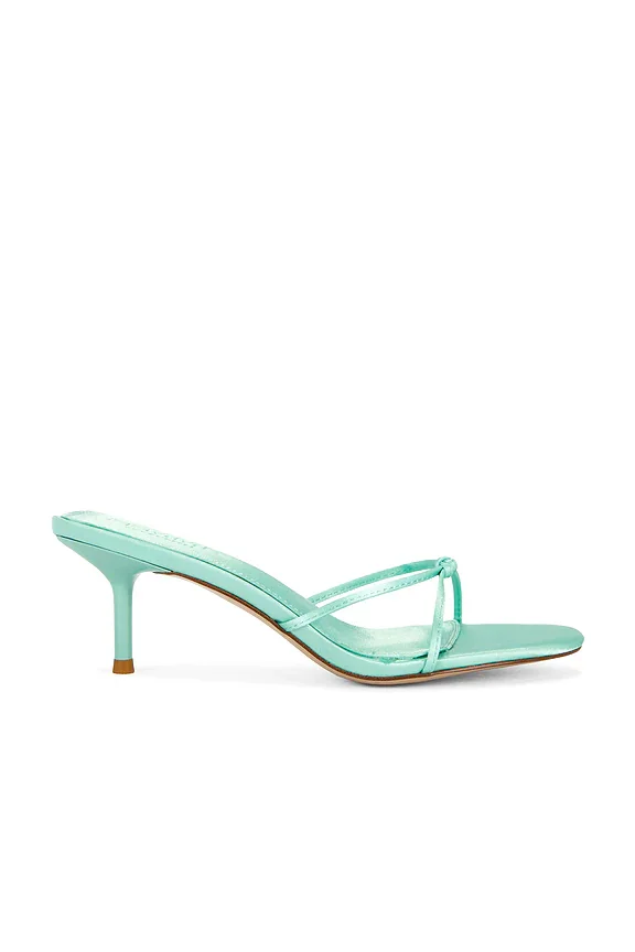 Maeve Slipper