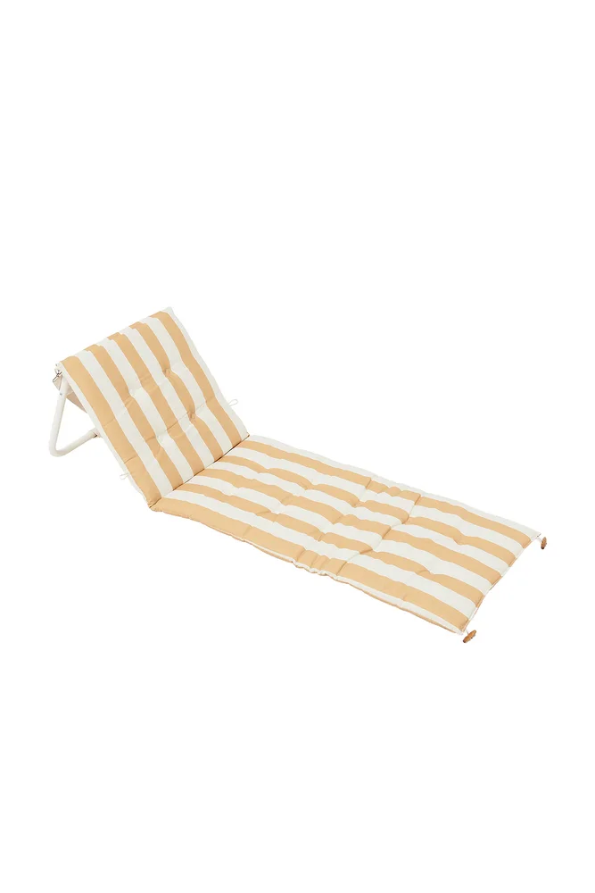 Reclining Beach Chair