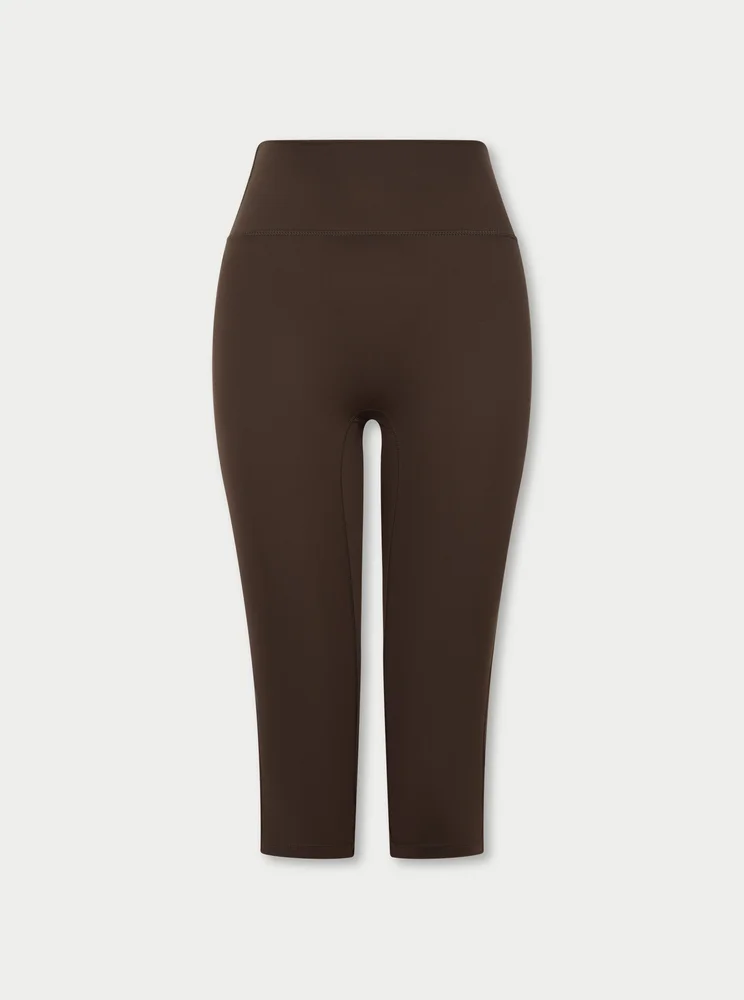 SCULPTING STRETCH CAPRI LEGGINGS - CHOCOLATE