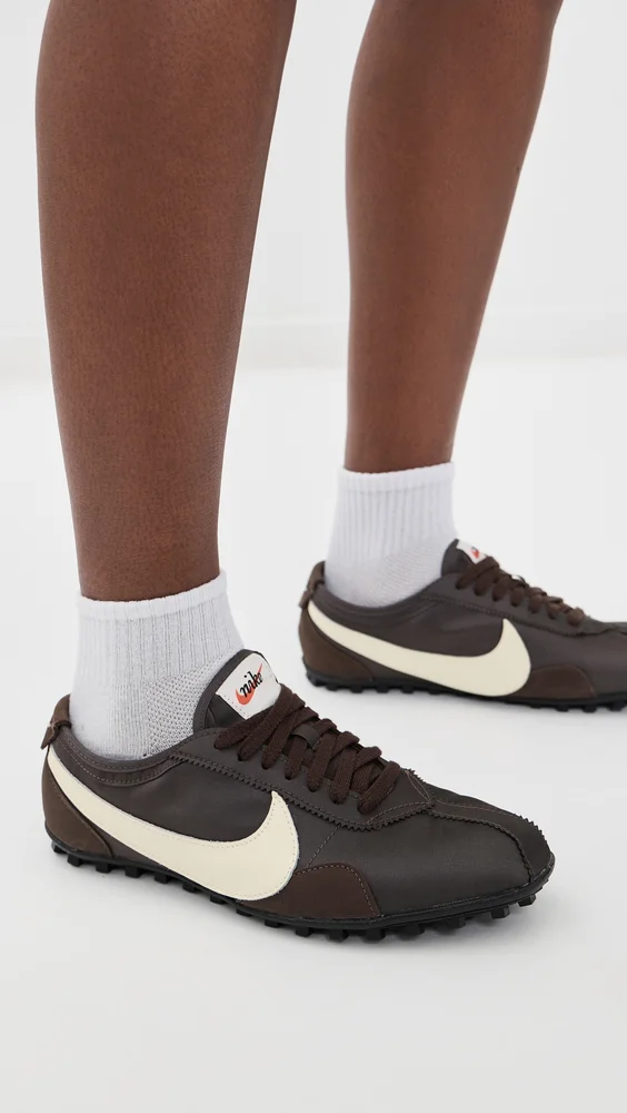 Moon Shoe OG Sneakers Baroque Brown/Cashmere/Black