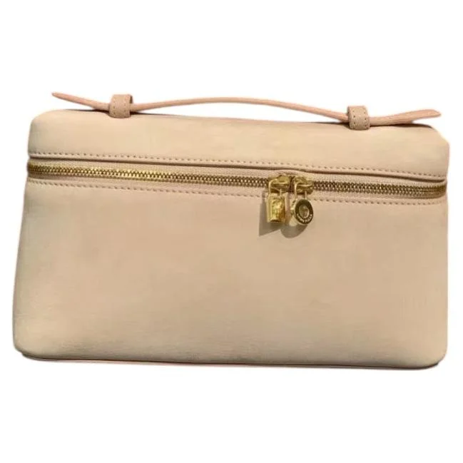 Pre-Owned Extra Pocket L19 Nubuck Pouch