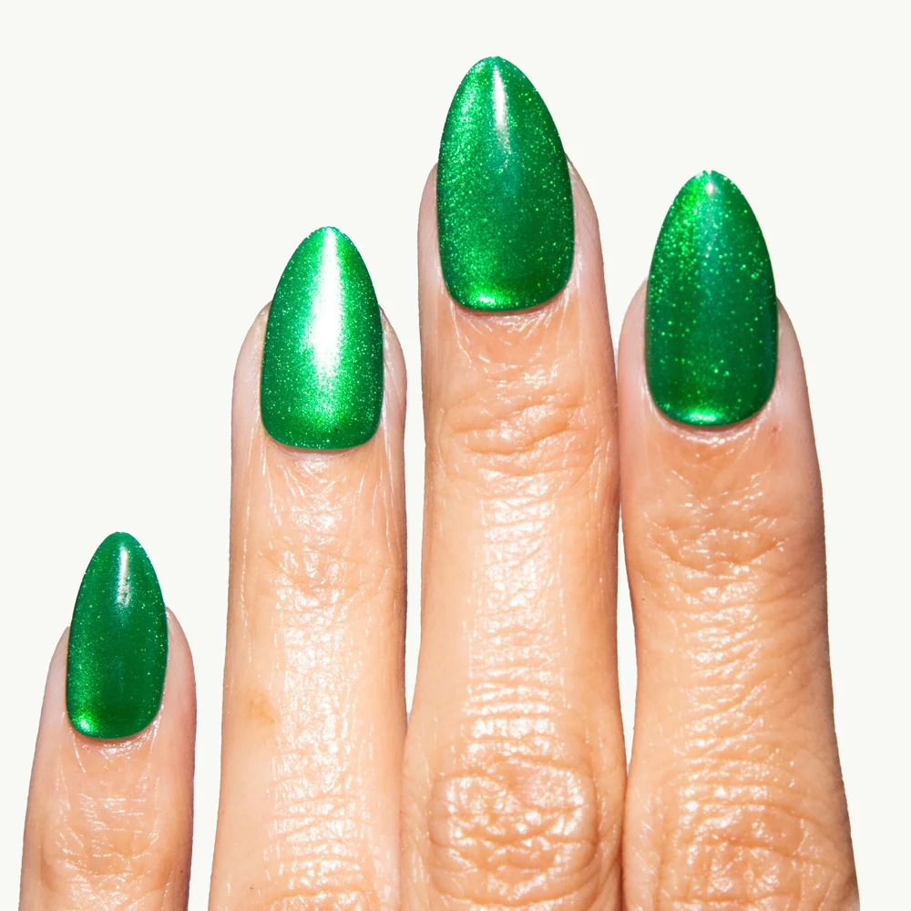 Emerald Tower Chill Tips Press-On Nails