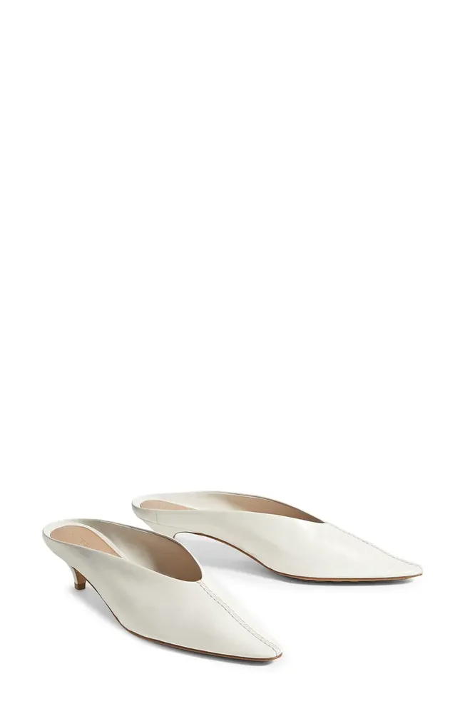 Virna Sabot Mule