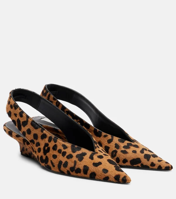 Leopard-print calf hair slingback pumps in brown - Toteme