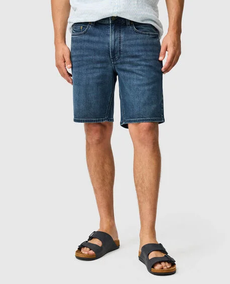 Hadlow 9" Short