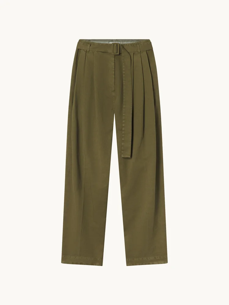 Pleated Pant