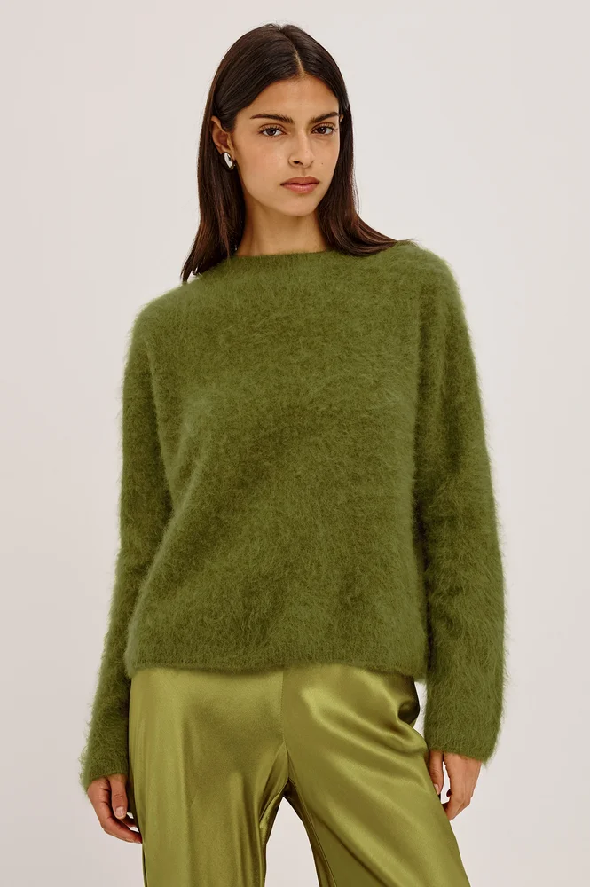 Joel Sweater, Celery