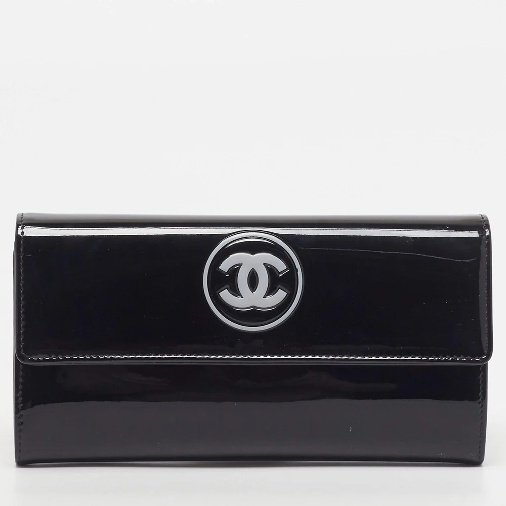 CC Flap Black Patent Leather Continental Wallet