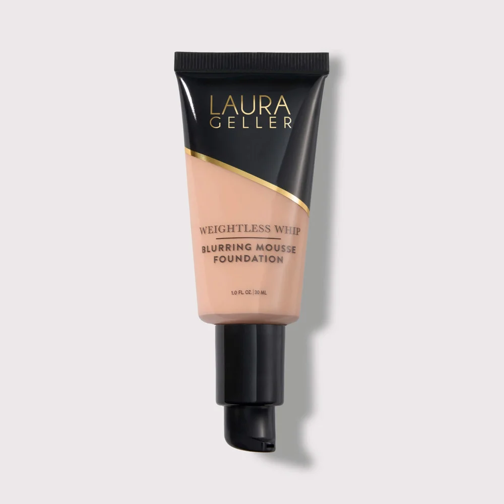Weightless Whip Blurring Mousse Foundation