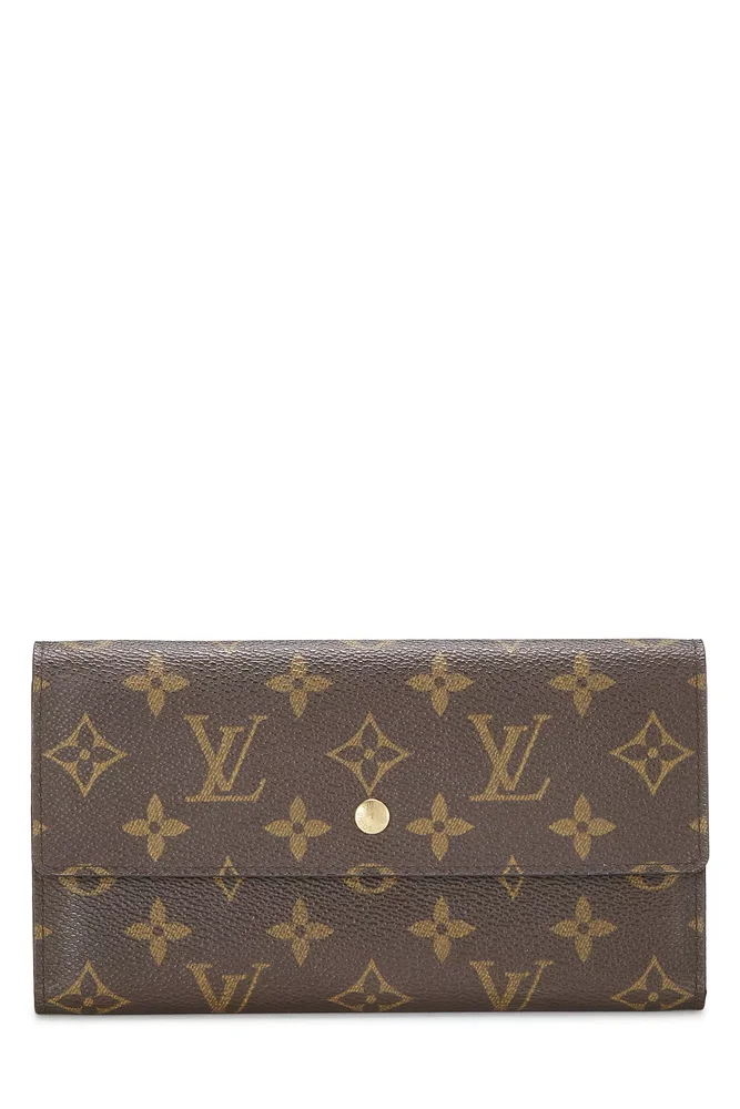 Pre-Owned Monogram Canvas International Wallet