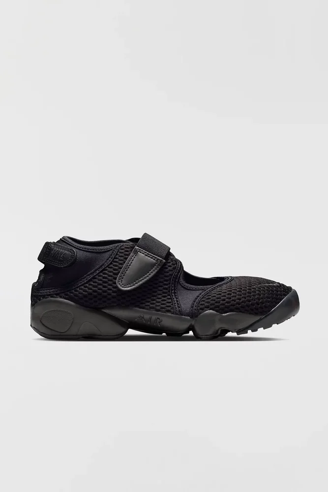 Air Rift Mesh Sneakers
