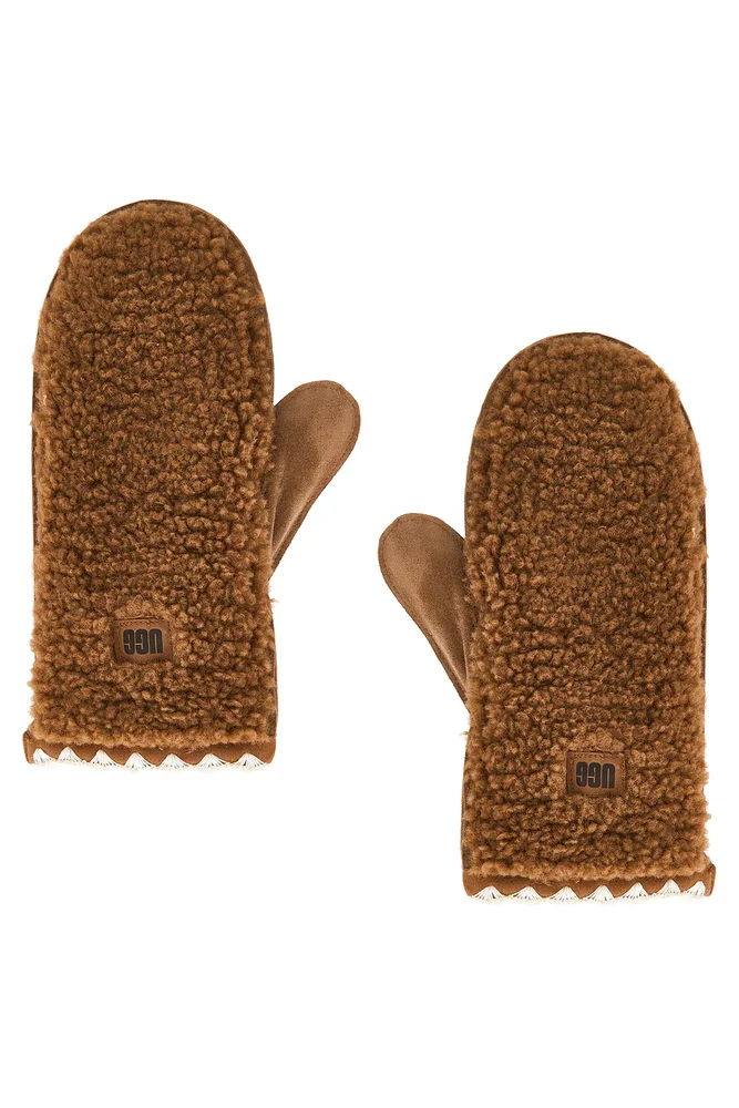 Fluff Scalloped Mitten